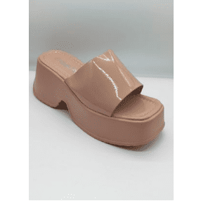 24 sandalias nuevas