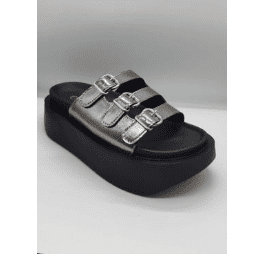 24 sandalias nuevas