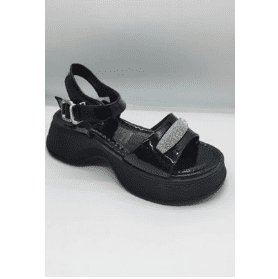 24 sandalias nuevas